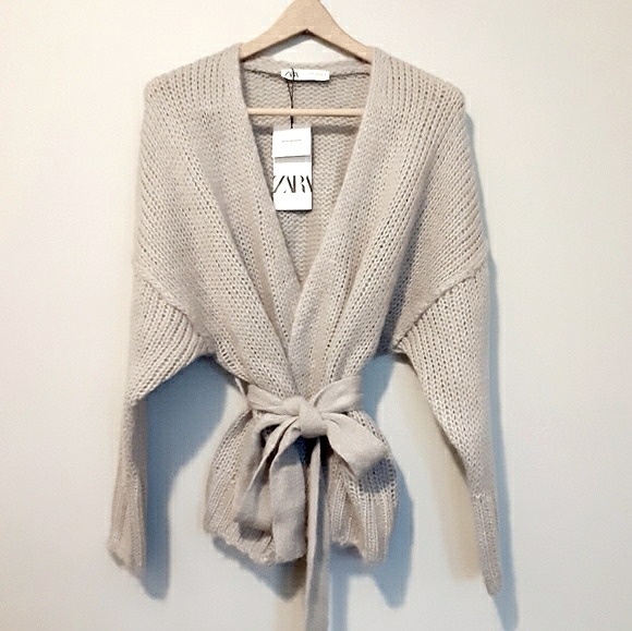 New ZARA Light Gray Mohair Sweater Cardigan - Picture 3 of 6